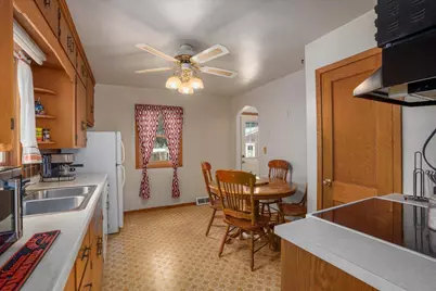 650 Newton Street, Baldwin, WI 54002 - Photo 8