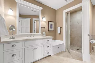 325 Highcroft Ln, Wayzata, MN 55391 - Photo 36