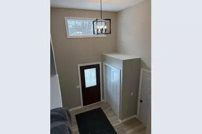 2718 16th Avenue E, North Saint Paul, MN 55109 - Photo 6