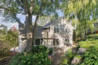 6425 Mildred Avenue, Edina, MN 55439 - Photo 2