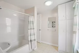 1302 Forest St, Saint Paul, MN 55106 - Photo 20