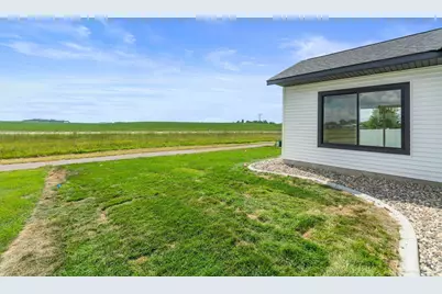 1534 9th Avenue SW, Hutchinson, MN 55350 - Photo 14