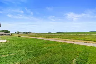 1534 9th Ave SW, Hutchinson, MN 55350 - Photo 16