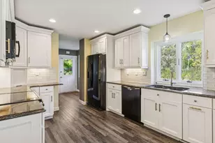 1901 Westridge Circle, Stillwater, MN 55082 - Photo 8