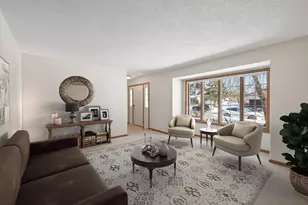 268 Shamrock Dr, Mahtomedi, MN 55115 - Photo 2