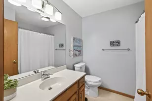 268 Shamrock Dr, Mahtomedi, MN 55115 - Photo 18