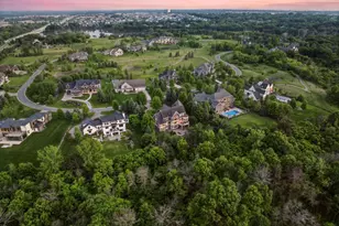 9726 Whistling Valley Rd, Lake Elmo, MN 55042 - Photo 98