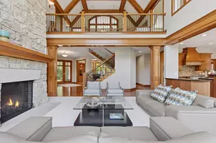 9726 Whistling Valley Rd, Lake Elmo, MN 55042 - Photo 16