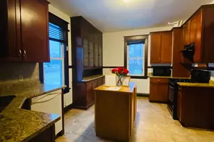 607 Topping St, Saint Paul, MN 55103 - Photo 2