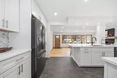 3927 Van Dyke Street, White Bear Lake, MN 55110 - Photo 14