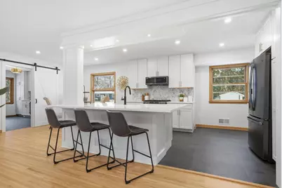 3927 Van Dyke Street, White Bear Lake, MN 55110 - Photo 8