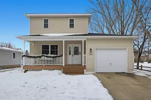 709 5th St SE, Barnesville, MN 56514 - Photo 4