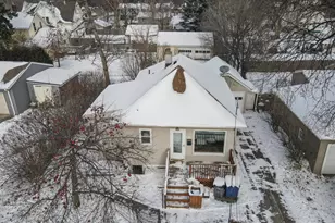 912 3rd Ave N, Moorhead, MN 56560 - Photo 2