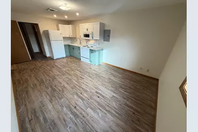 314 5th Street SW #2BD1BTH, Willmar, MN 56201 - Photo 2