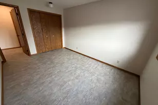 314 5th St SW, Willmar, MN 56201 - Photo 16