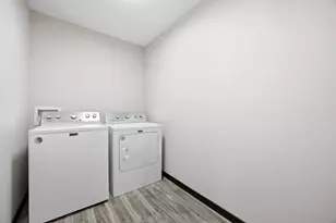 1470 Michigan Ave, Detroit Lakes, MN 56501 - Photo 8