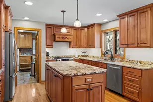 2530 Wexford Ct, New Brighton, MN 55112 - Photo 18