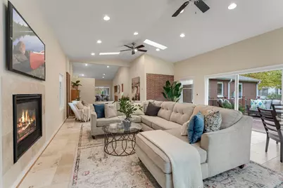 407 Turners Crossroad N, Golden Valley, MN 55422 - Photo 12