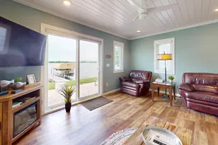 27096 Little Floyd Lake Rd, Detroit Lakes, MN 56501 - Photo 14