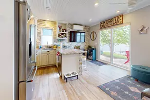 27096 Little Floyd Lake Rd, Detroit Lakes, MN 56501 - Photo 12