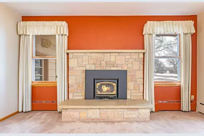 1228 S Ramsey Street, Blue Earth, MN 56013 - Photo 4