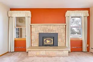 1228 S Ramsey St, Blue Earth, MN 56013 - Photo 4