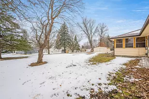 1228 S Ramsey St, Blue Earth, MN 56013 - Photo 36