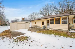 1228 S Ramsey St, Blue Earth, MN 56013 - Photo 38