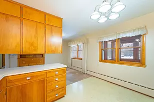 1228 S Ramsey St, Blue Earth, MN 56013 - Photo 10