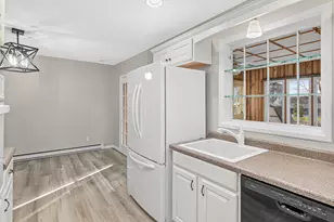 35 Knollwood Street W, Annandale, MN 55302 - Photo 12