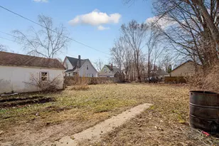 711 3rd St NW, Faribault, MN 55021 - Photo 8