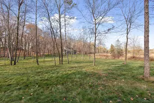 100 Black Oaks Ln N, Plymouth, MN 55391 - Photo 40