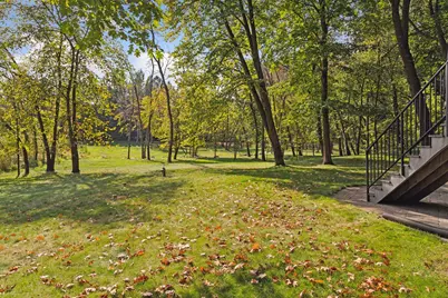 100 Black Oaks Lane N, Plymouth, MN 55391 - Photo 6