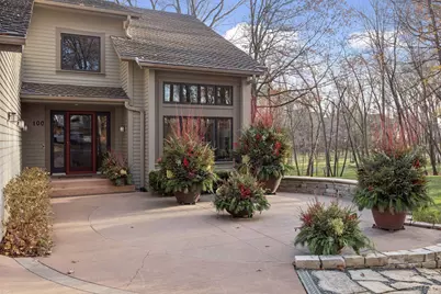100 Black Oaks Lane N, Plymouth, MN 55391 - Photo 2