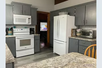 335 E Sorenson Avenue, Appleton, MN 56208 - Photo 8