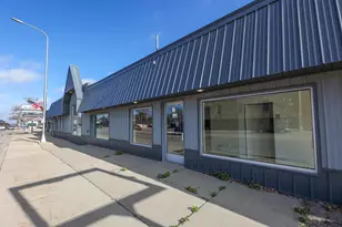 1213 Broadway St, Alexandria, MN 56308 - Photo 1