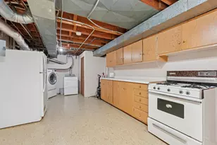 272 Roma Ave, Roseville, MN 55113 - Photo 18