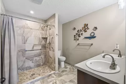 813 Golden Way NW, Isanti, MN 55040 - Photo 16