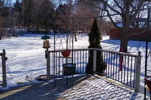 2446 Pond Ave E, Maplewood, MN 55119 - Photo 24