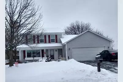 2446 Pond Avenue E, Maplewood, MN 55119 - Photo 1