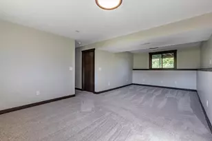 5897 Woodrose Ct SE, Rochester, MN 55904 - Photo 18