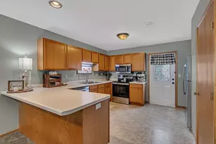 1316 Tennessee Dr, Sartell, MN 56377 - Photo 4