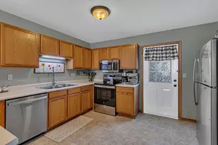 1316 Tennessee Dr, Sartell, MN 56377 - Photo 2