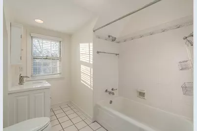 225 Oak Knoll Boulevard, Mankato, MN 56001 - Photo 30