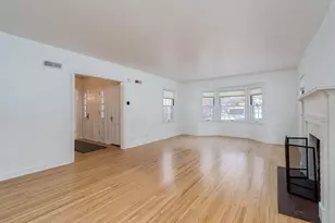 225 Oak Knoll Blvd, Mankato, MN 56001 - Photo 6