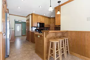 10409 Zion St NW, Coon Rapids, MN 55433 - Photo 8