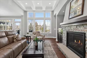 15623 Eddington Way, Apple Valley, MN 55124 - Photo 2