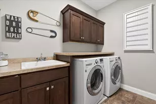 15623 Eddington Way, Apple Valley, MN 55124 - Photo 16