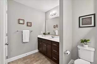 15623 Eddington Way, Apple Valley, MN 55124 - Photo 22