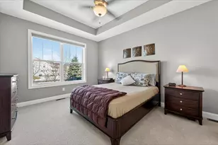 15623 Eddington Way, Apple Valley, MN 55124 - Photo 8